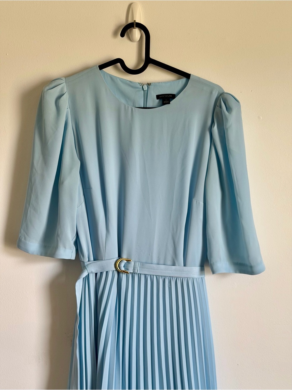 Ann Taylor Sky Blue Pleated Midi Dress with Belt - Picture 3 of 3
